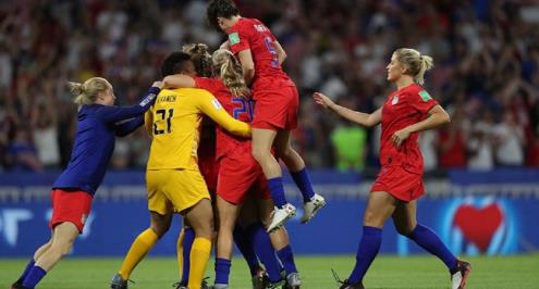 أمريكا تسقط إنجلترا وتبلغ نهائي كأس العالم للسيدات